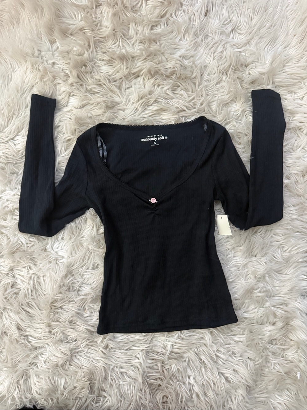 NWT Aeropostale Black Ribbed V-Neck Long Sleeve Top